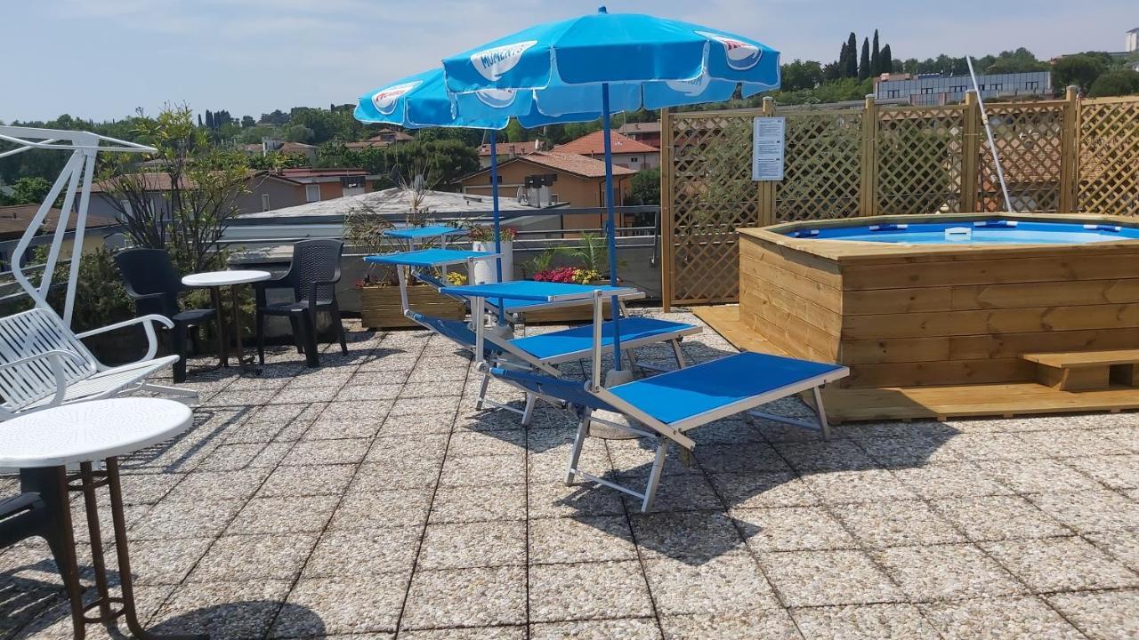 Albergo Al Cacciatore Desenzano del Garda Exterior photo